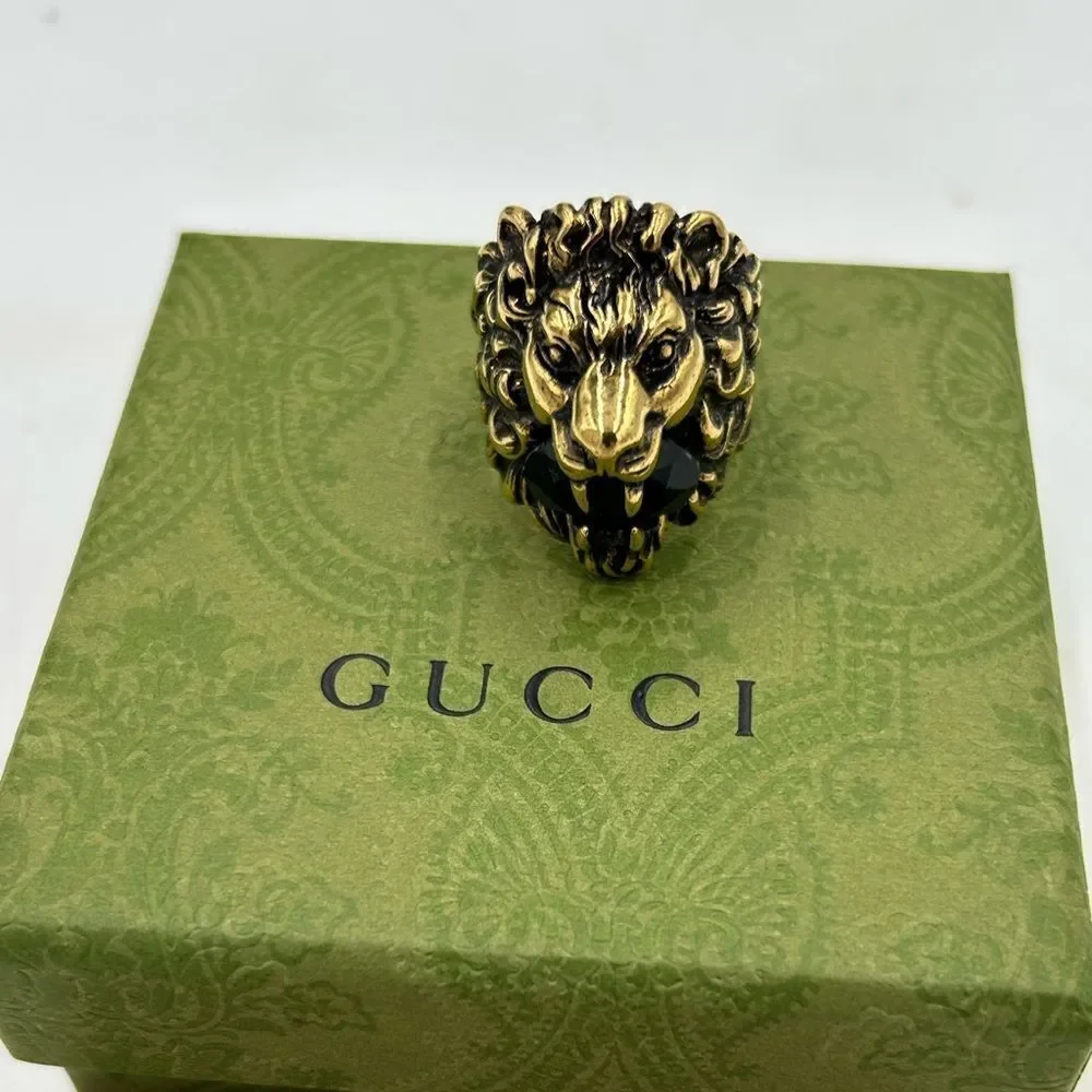 Men's Gucci iconic Lionhead ring size 10 made in Italy